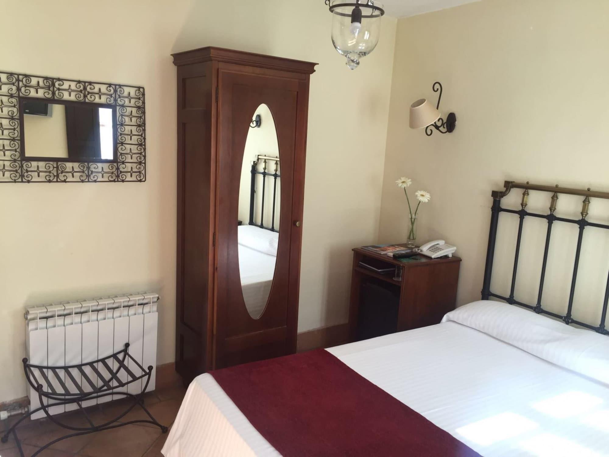 Casa Del Capitel Nazari Hotel 3*