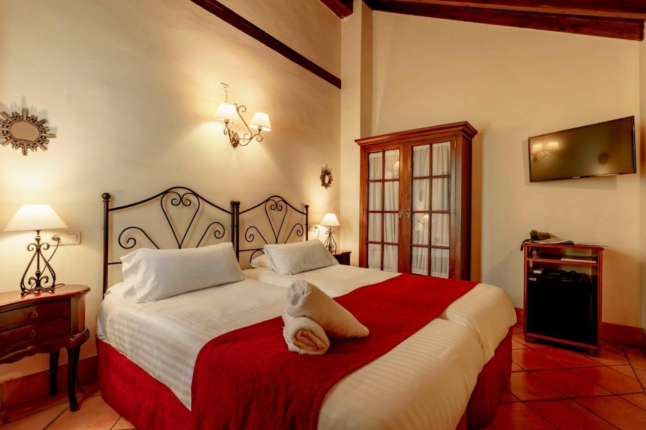 Hotel Casa Del Capitel Nazari