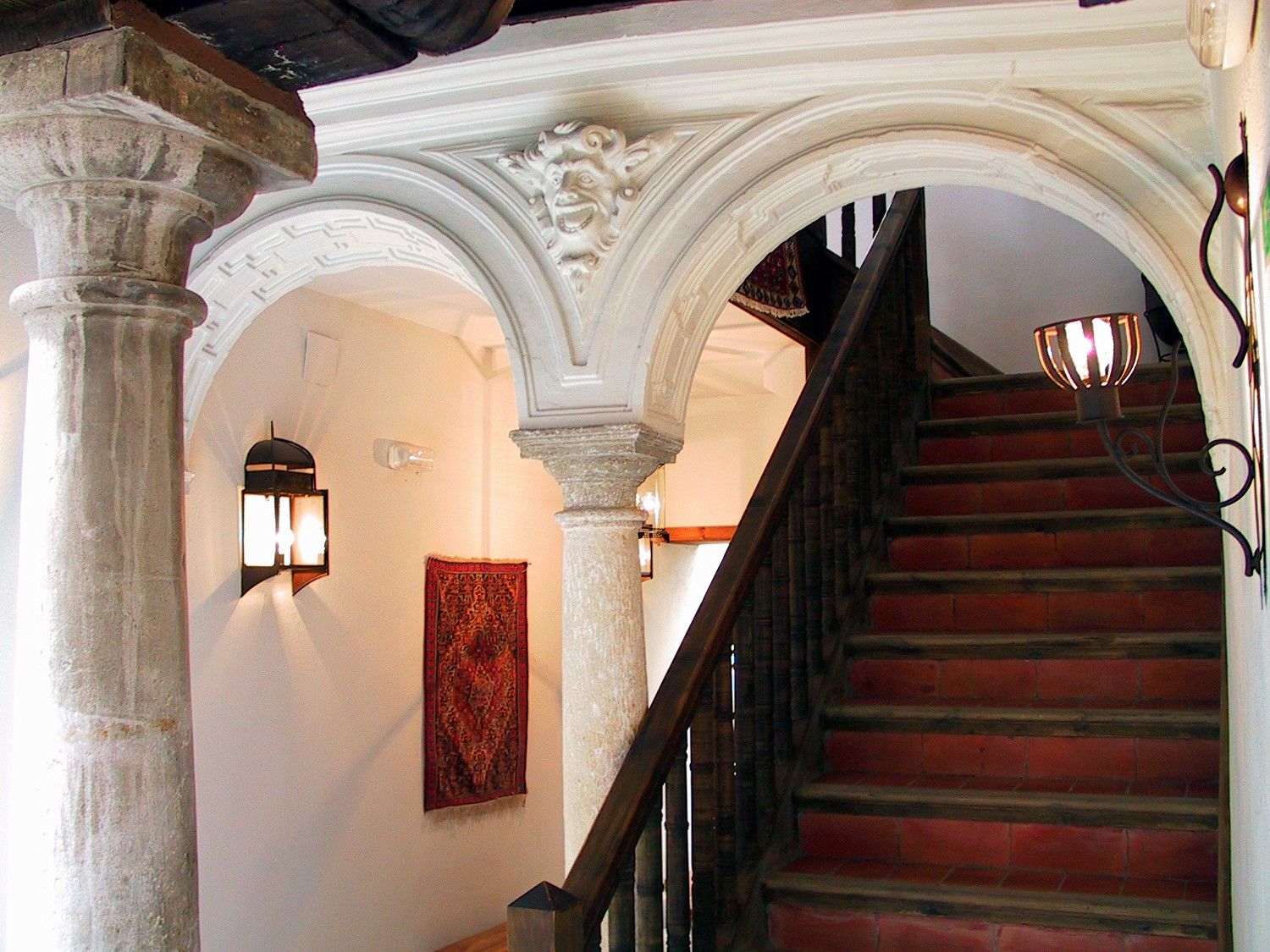 Casa Del Capitel Nazari