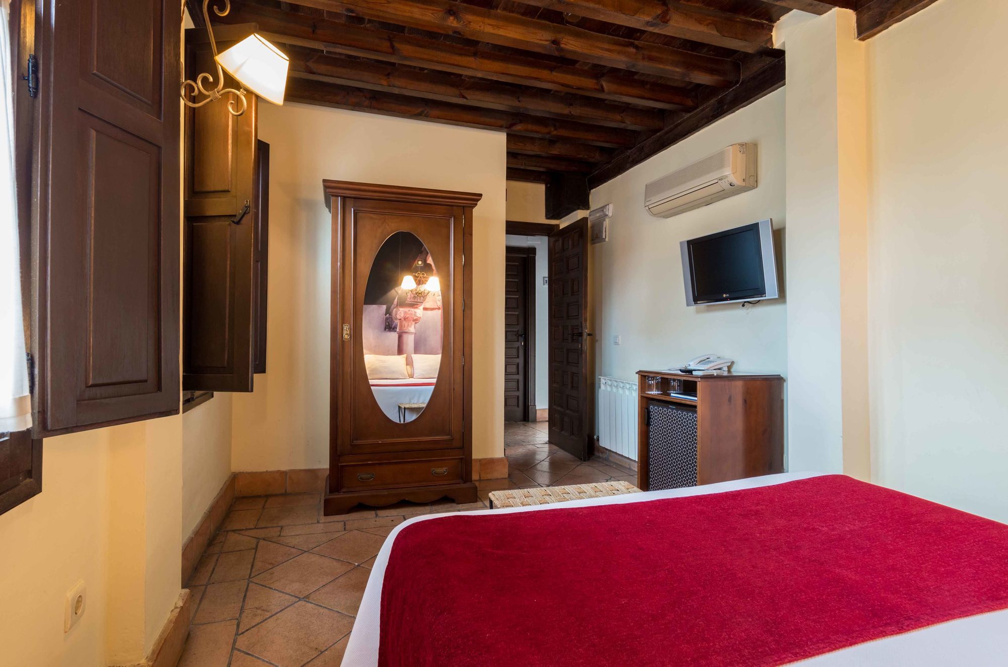 Casa Del Capitel Nazari 3* Granada